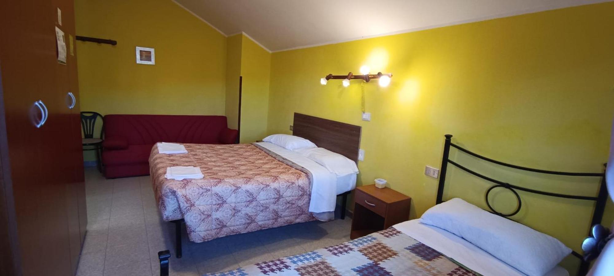 Complesso Turistico Aurora - Camere B&B Poggio Picenze Eksteriør bilde