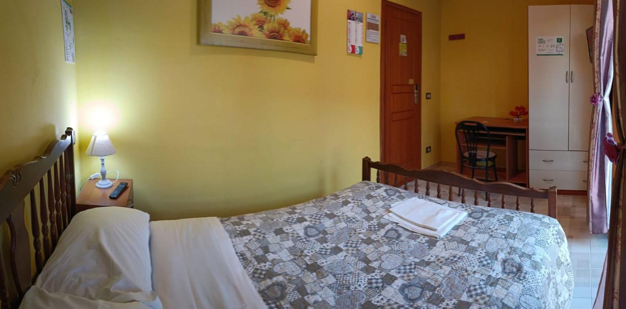 Complesso Turistico Aurora - Camere B&B Poggio Picenze Eksteriør bilde