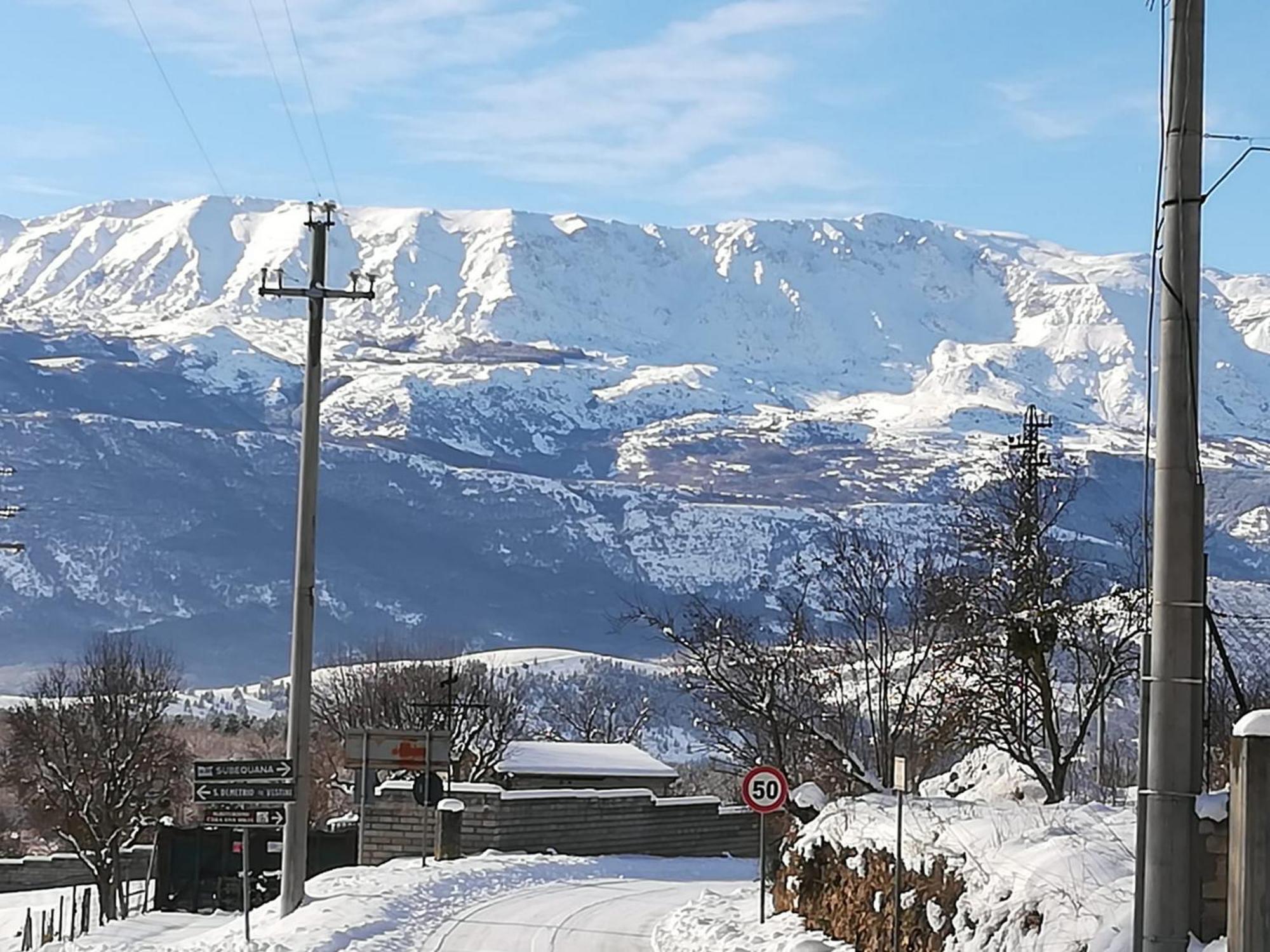 Complesso Turistico Aurora - Camere B&B Poggio Picenze Eksteriør bilde